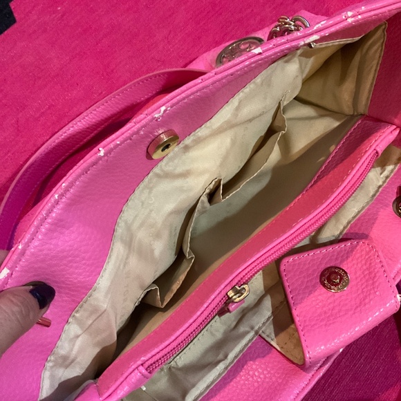 New York and Company Pink shoulder bag with chain - Picture 8 of 9